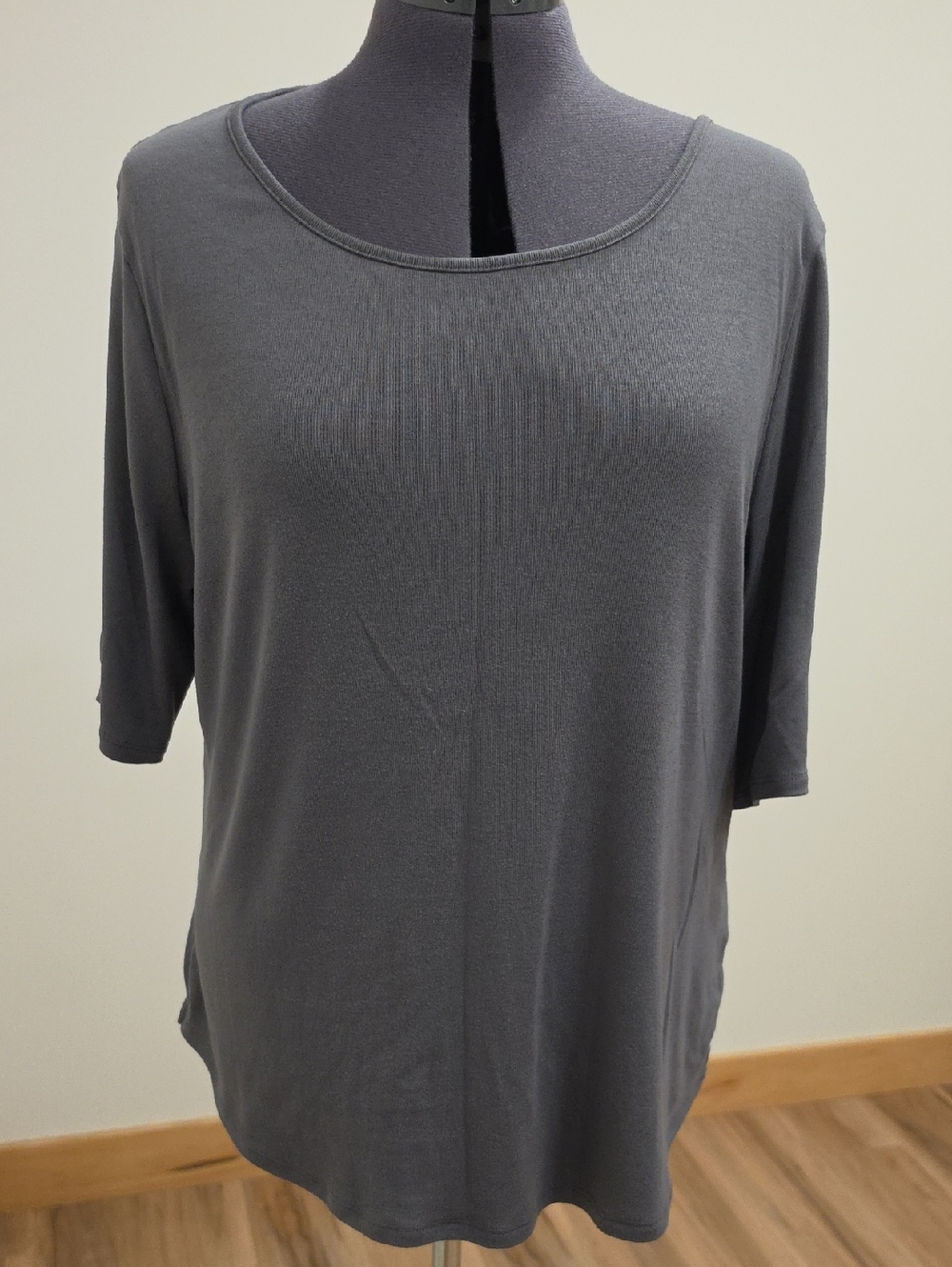 Apt. 9 Women's Scoop Neck Short Sleeve Top - Charcoal Gray